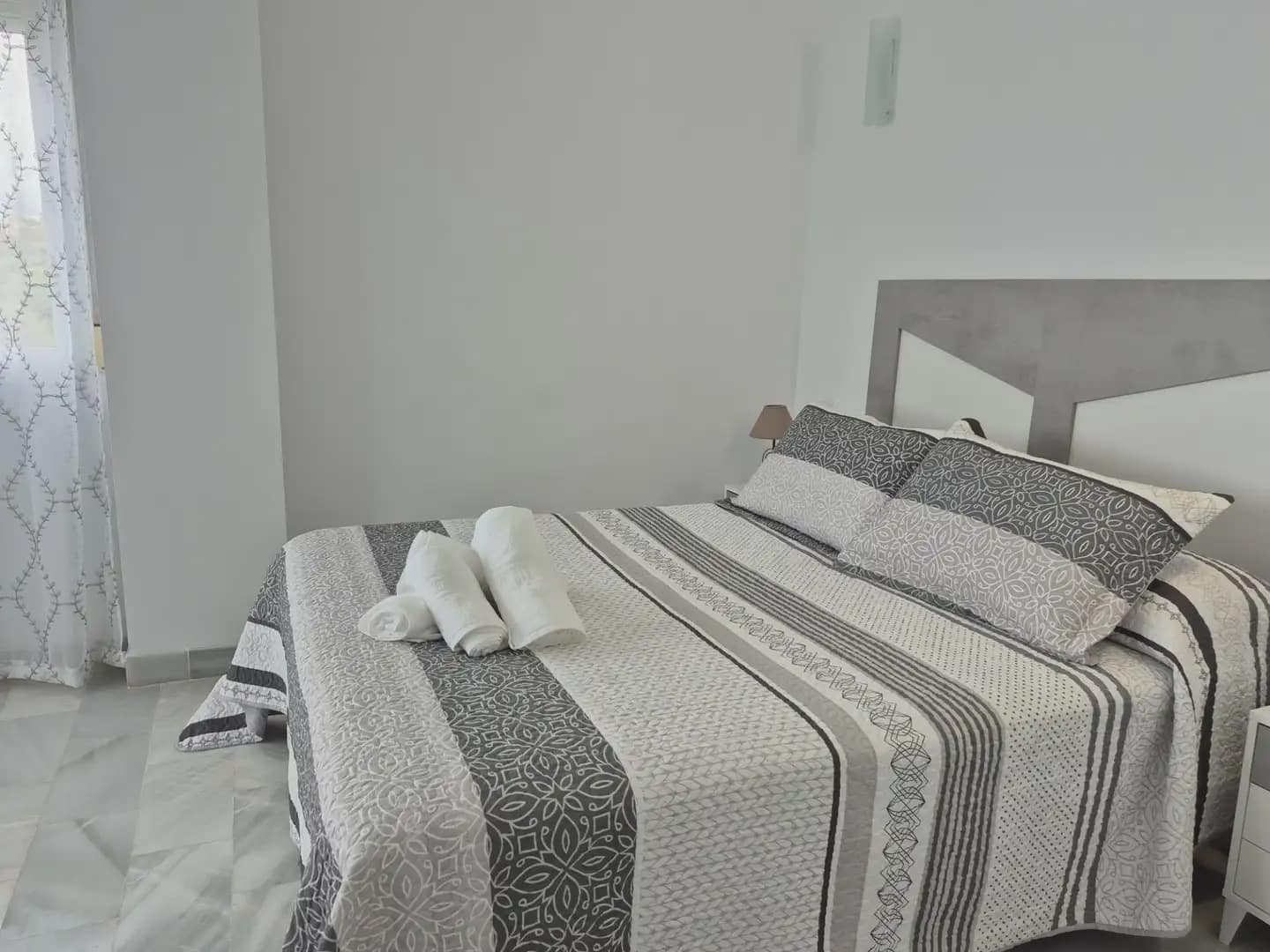 Ático de 3 habitaciones en Mijas en alquiler con piscina - 1.900 € (Ref: 10158236)