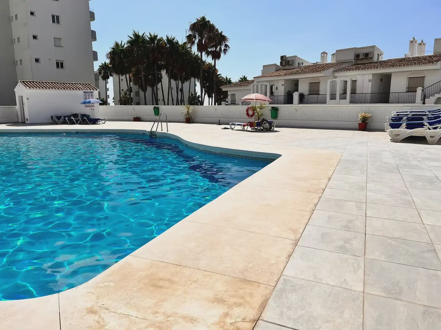 Ático de 3 habitaciones en Mijas en alquiler con piscina - 1.900 € (Ref: 10158236)