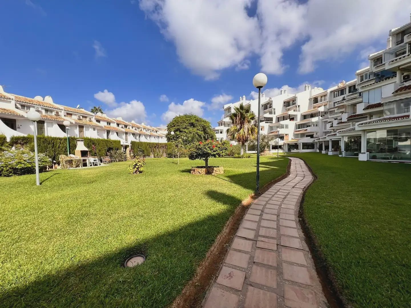 Ático de 3 habitaciones en Mijas en alquiler con piscina - 1.900 € (Ref: 10158236)