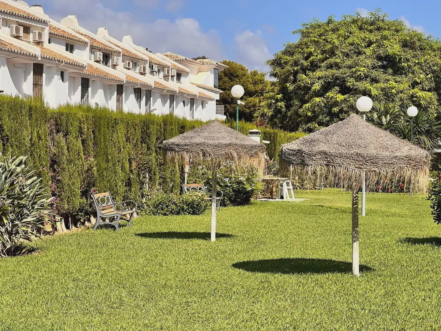Ático de 3 habitaciones en Mijas en alquiler con piscina - 1.900 € (Ref: 10158236)