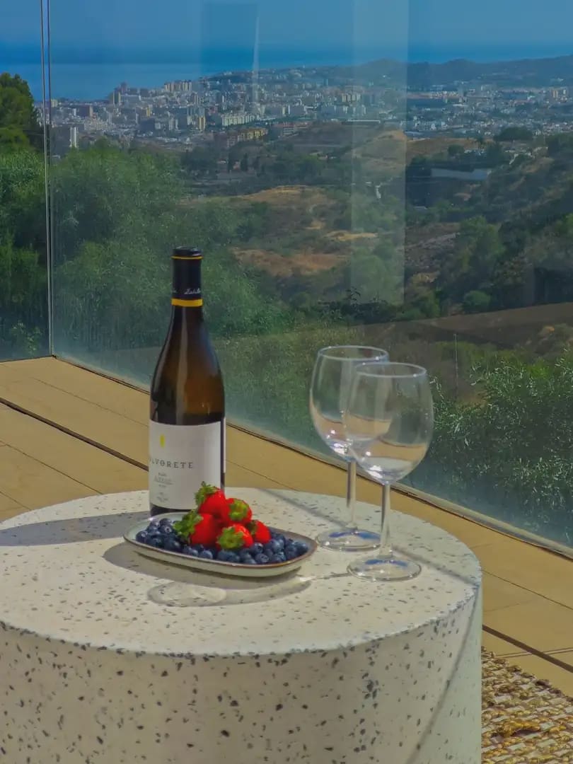 4 bedroom Flat for sale in Mijas with pool - € 850,000 (Ref: 10158240)