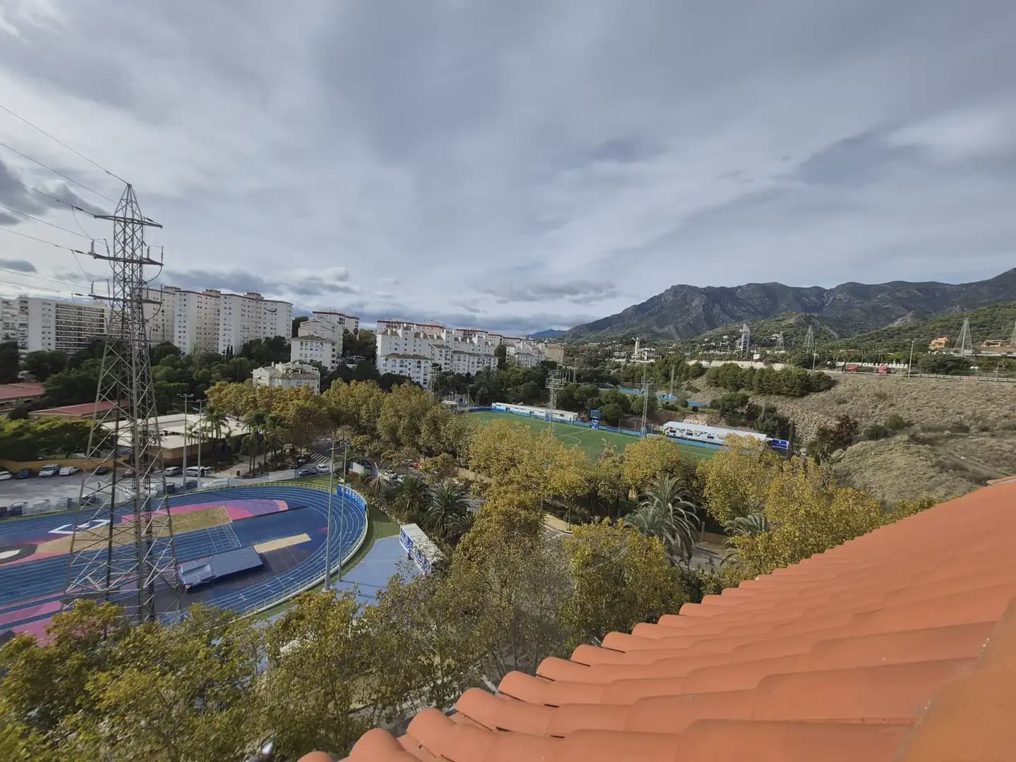 1 quarto Penthouse para venda em Marbella com piscina - 240 000 € (Ref: 10158241)