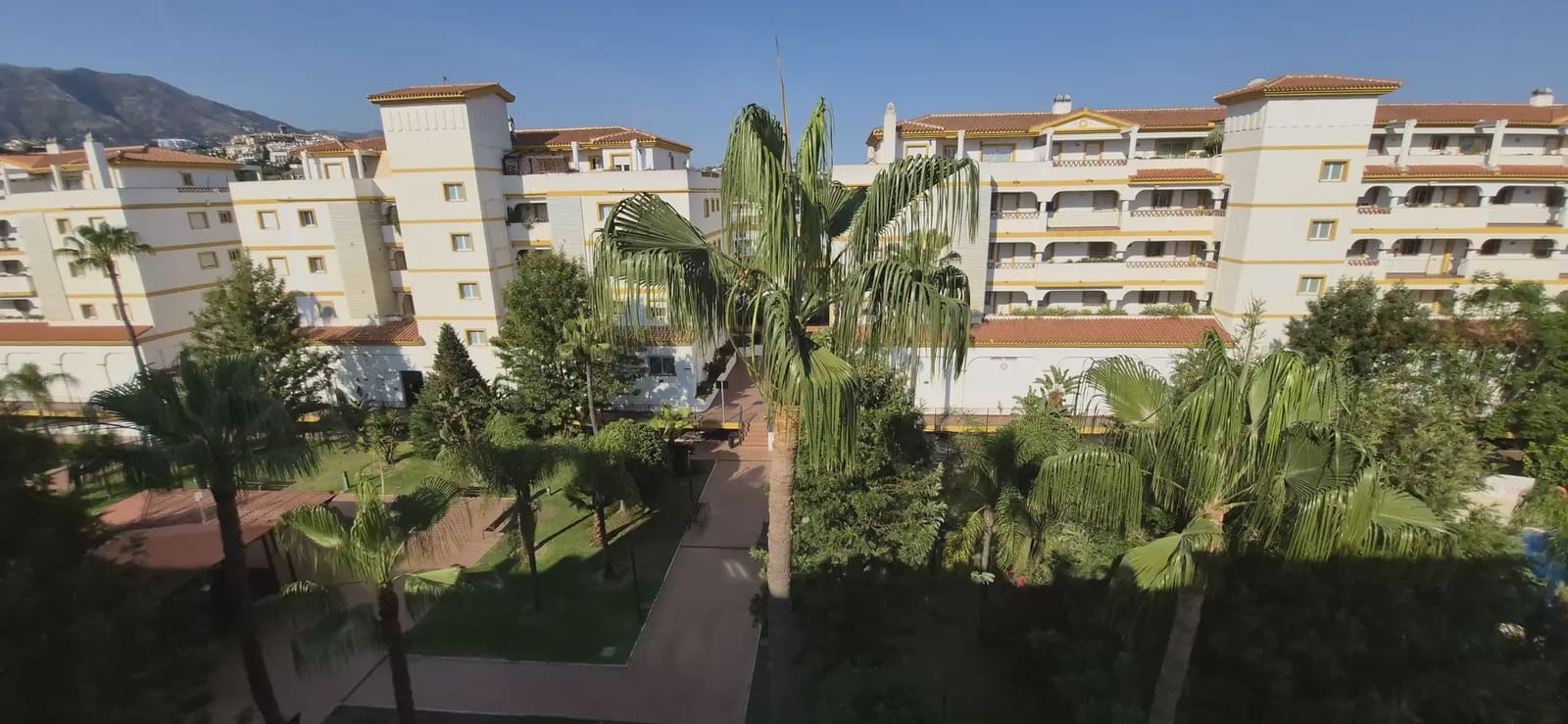3 quarto Penthouse para arrendar em Mijas com piscina garagem - 1 800 € (Ref: 10158247)