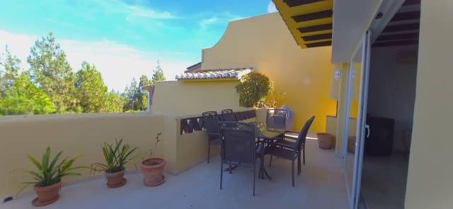 3 bedroom Flat for sale in Calahonda, Mijas with pool - € 559,000 (Ref: 10158252)
