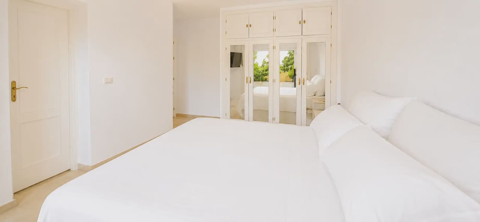 3 bedroom Flat for sale in Mijas with pool - € 559,000 (Ref: 10158252)