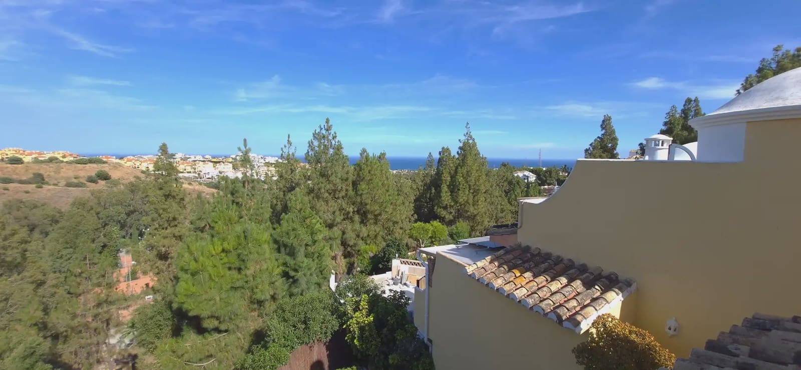 3 bedroom Flat for sale in Mijas with pool - € 559,000 (Ref: 10158252)