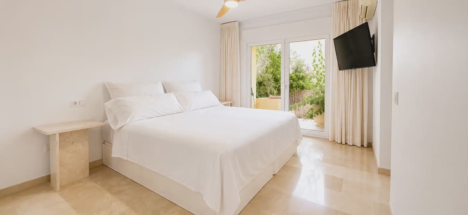 3 bedroom Flat for sale in Mijas with pool - € 559,000 (Ref: 10158252)