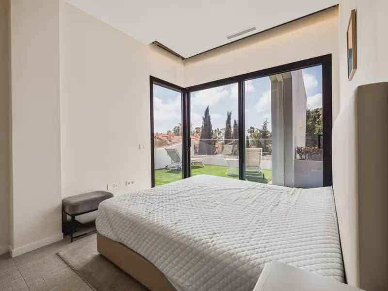 3 sovrum Takvåning till salu i Marbella med pool garage - 999 000 € (Ref: 10158254)
