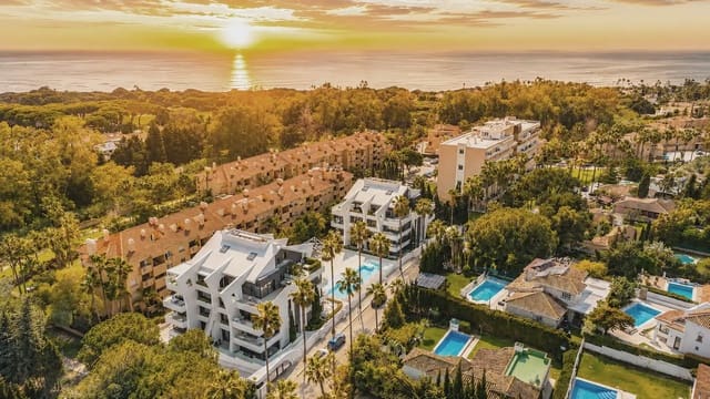 3 sovrum Takvåning till salu i Marbesa, Marbella med pool garage - 999 000 € (Ref: 10158254)
