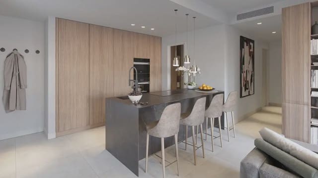 Apartament na sprzedaż w La Princesa, Miasto Málaga z basenem garażem - 515 363 € (Ref: 10158256)