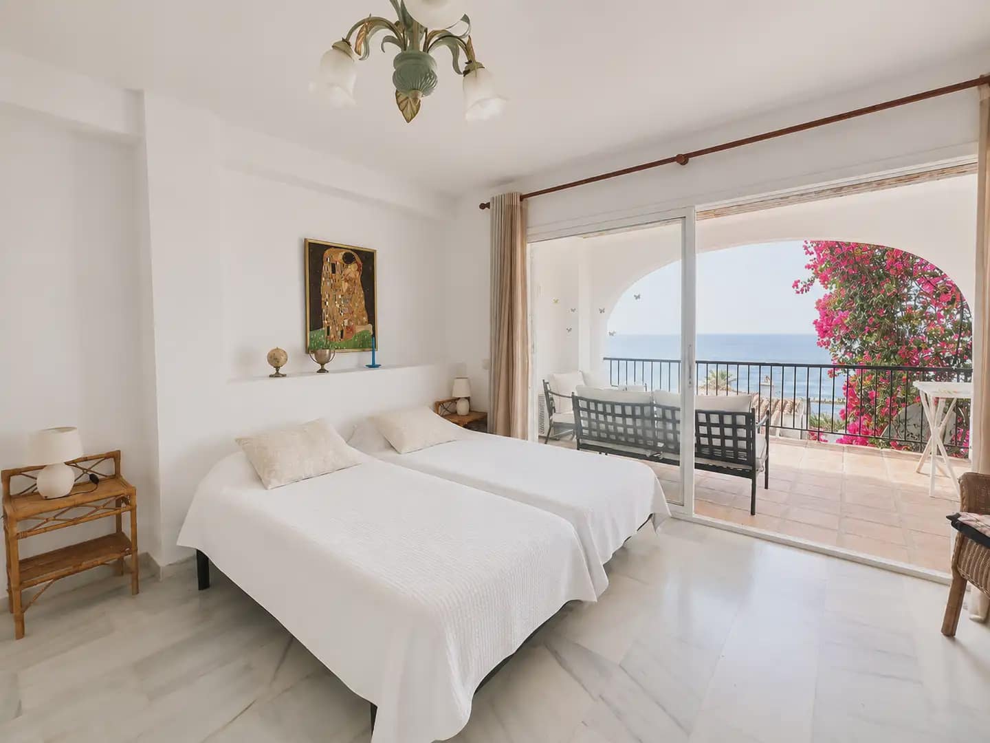 2 soveværelse Strandlejlighed til leje i Mijas med swimmingpool garage - € 1.500 (Ref: 10158259)