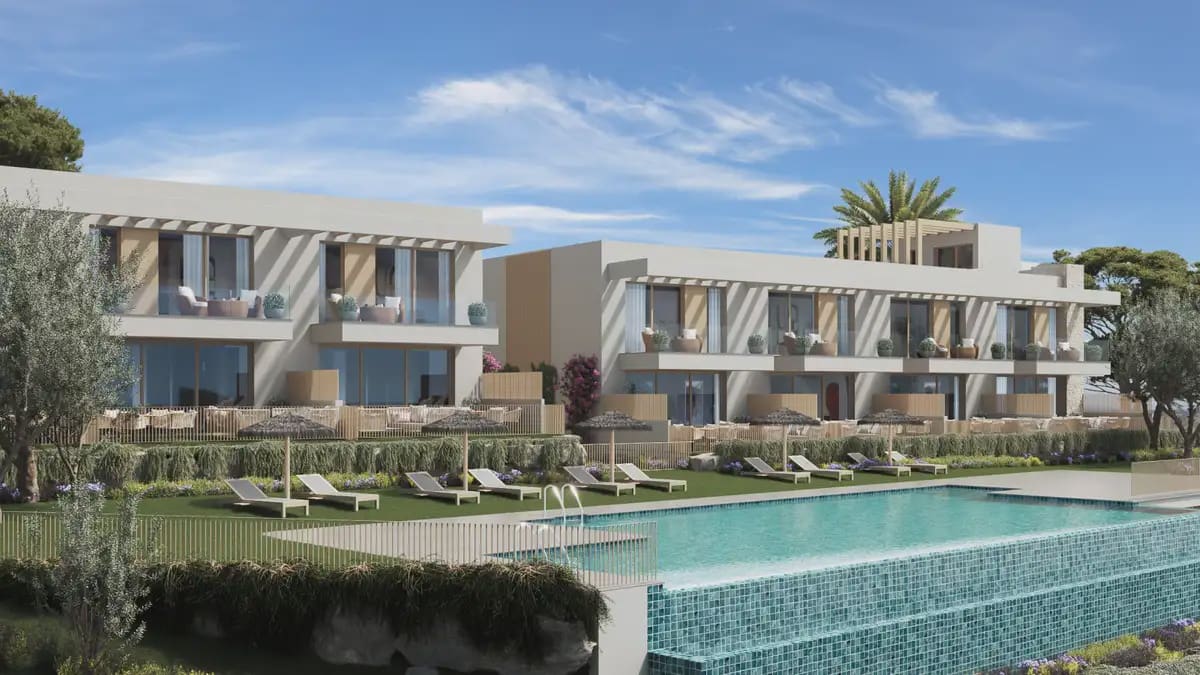 3 soveværelse Rækkehus til salg i Manilva med swimmingpool garage - € 545.000 (Ref: 10158285)