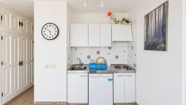 1 sovrum Strandlägenhet att hyra i Calahonda, Mijas med pool - 1 200 € (Ref: 10158289)