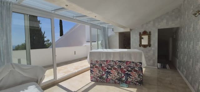 4 sovrum Hus till salu i Calahonda, Mijas med pool - 525 000 € (Ref: 10158290)