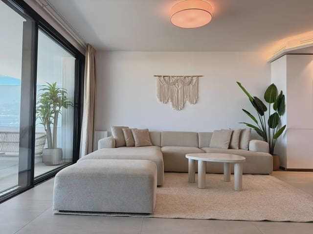 2 soveværelse Strandlejlighed til salg i Las Gaviotas  - Carvajal, Fuengirola med swimmingpool garage - € 994.000 (Ref: 10158292)