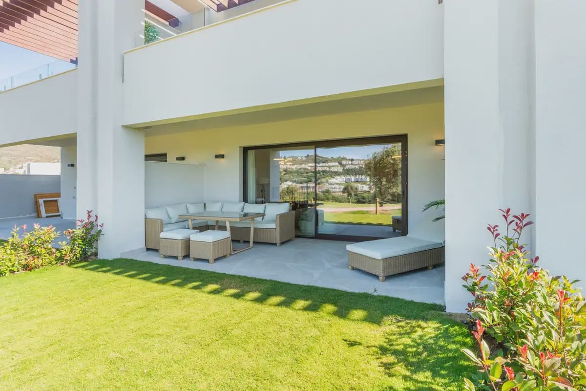 3 sypialnia Dom na sprzedaż w Mijas z basenem garażem - 650 000 € (Ref: 10181042)