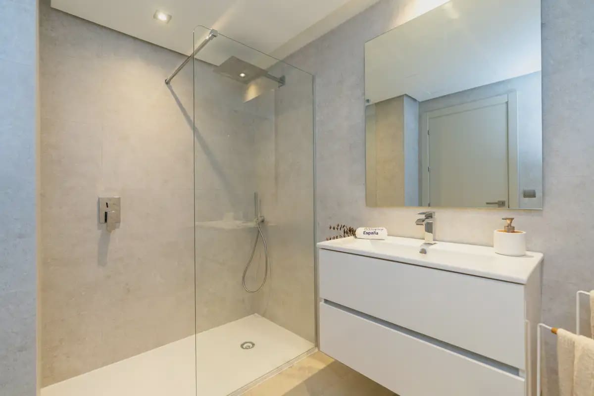 2 soverom Leilighet til salgs i Mijas med svømmebasseng garasje - € 470 000 (Ref: 10181058)