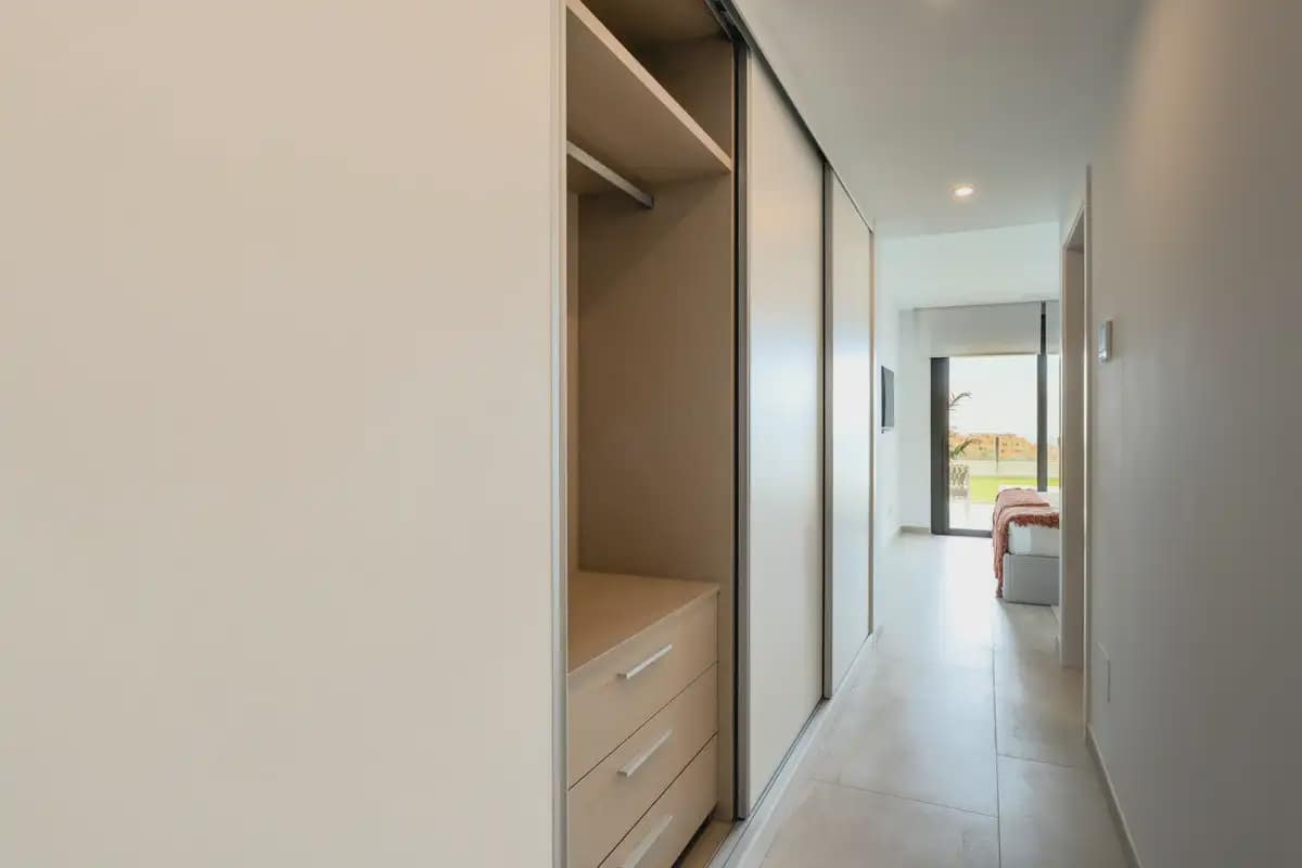 1 sypialnia Apartament na sprzedaż w New Golden Mile z basenem garażem - 464 000 € (Ref: 10181882)