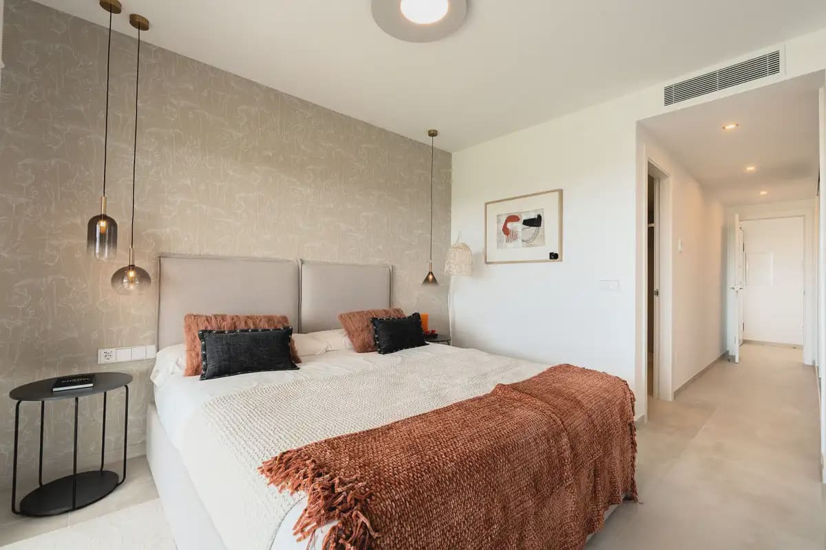 1 sypialnia Apartament na sprzedaż w New Golden Mile z basenem garażem - 464 000 € (Ref: 10181882)