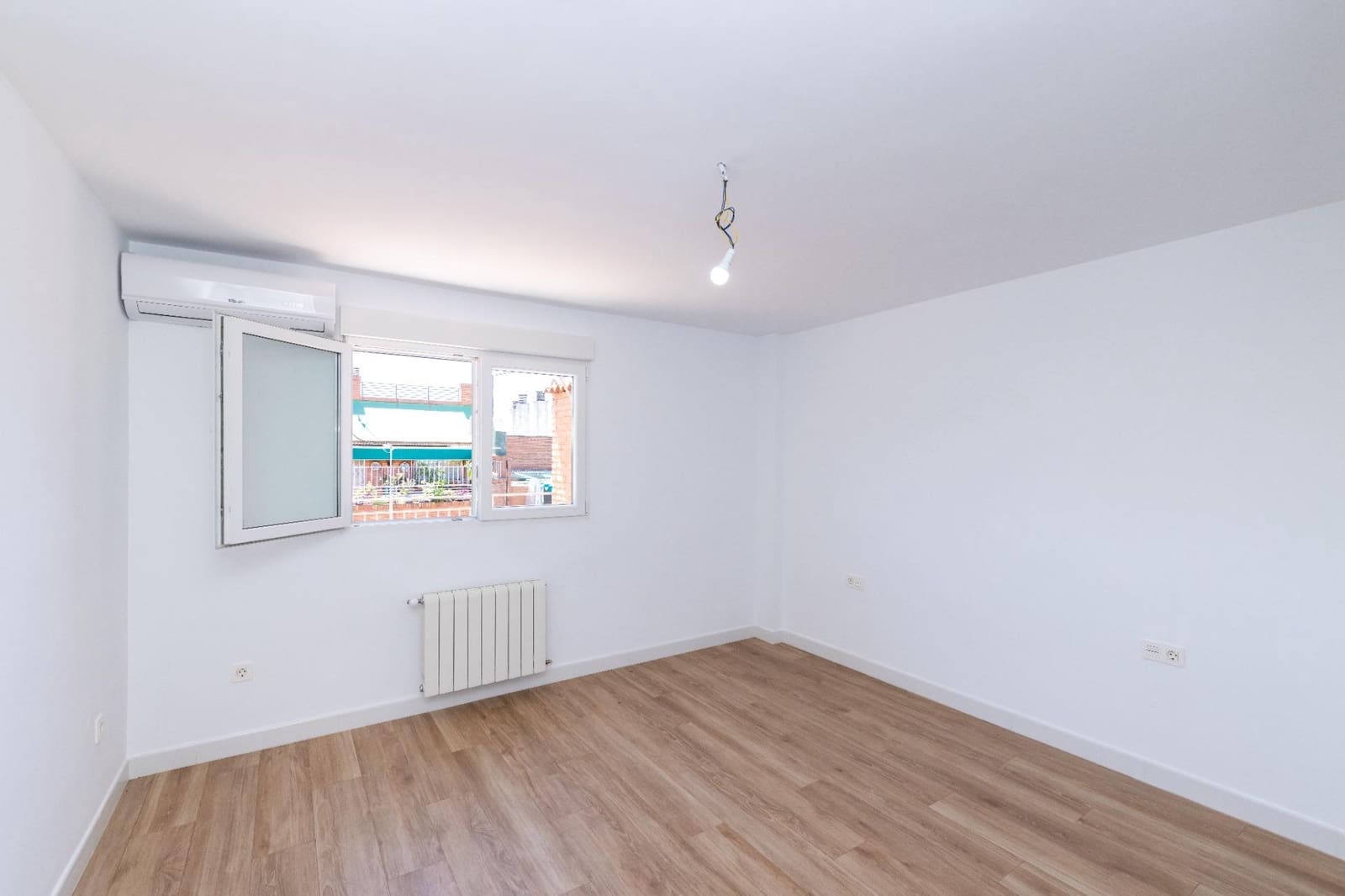 4 Zimmer Penthouse zu verkaufen in Granada Stadt mit Garage - 540.000 € (Ref: 10171969)