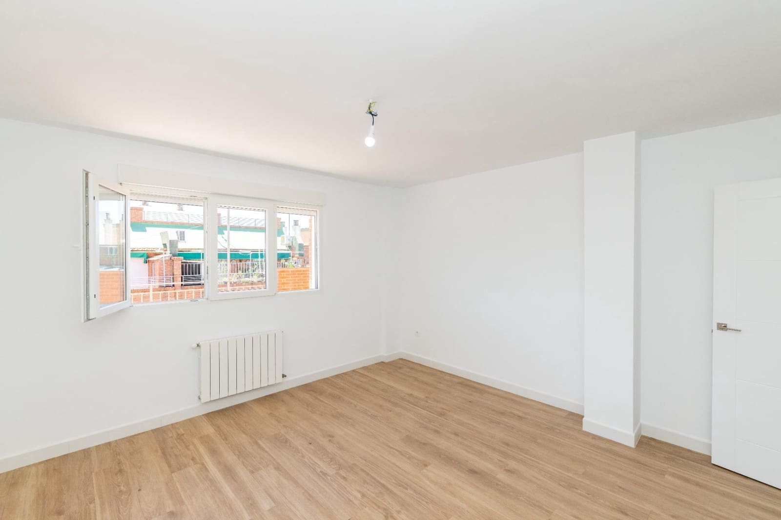 4 Zimmer Penthouse zu verkaufen in Granada Stadt mit Garage - 540.000 € (Ref: 10171969)