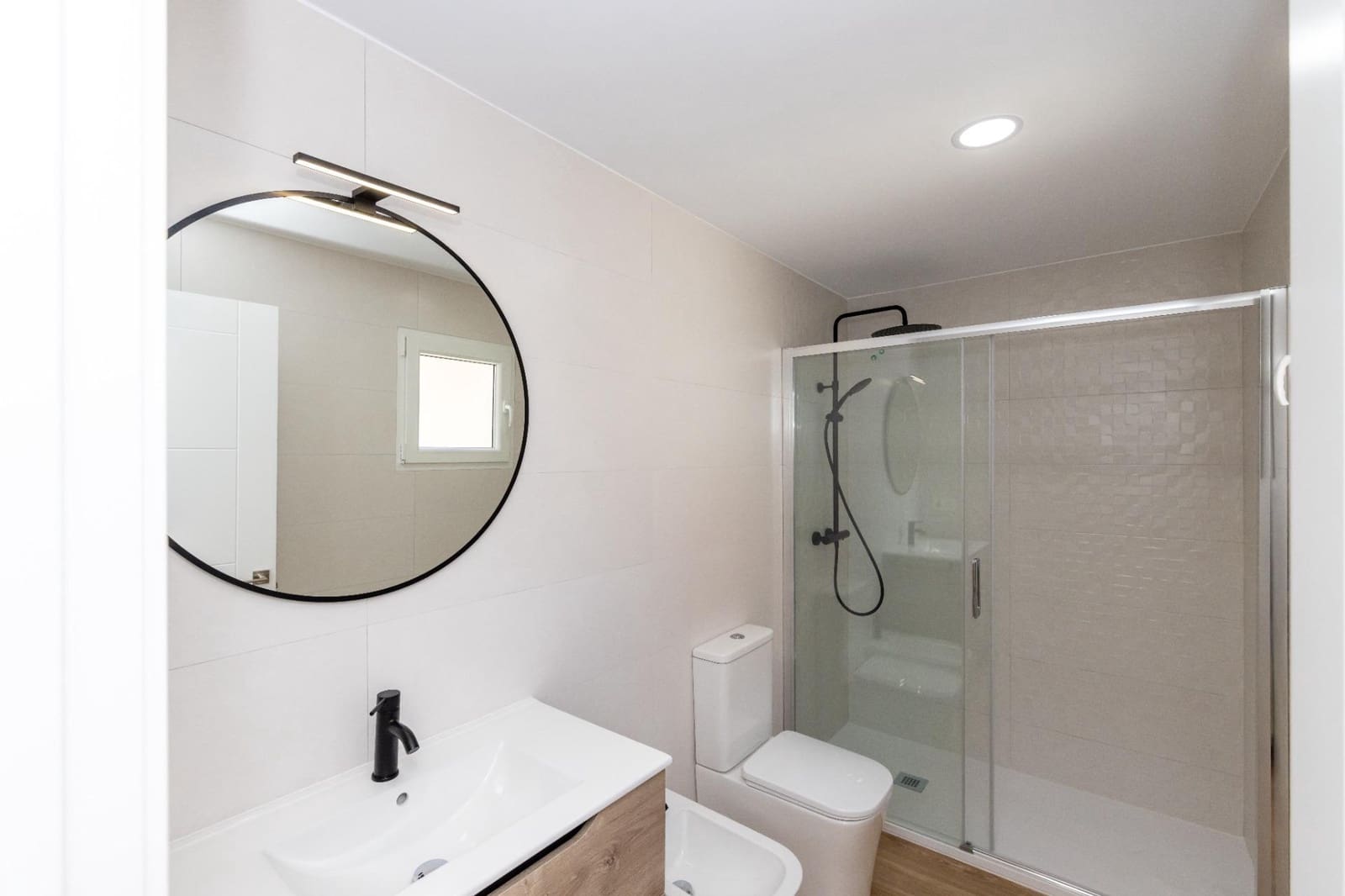 4 Zimmer Penthouse zu verkaufen in Granada Stadt mit Garage - 540.000 € (Ref: 10171969)
