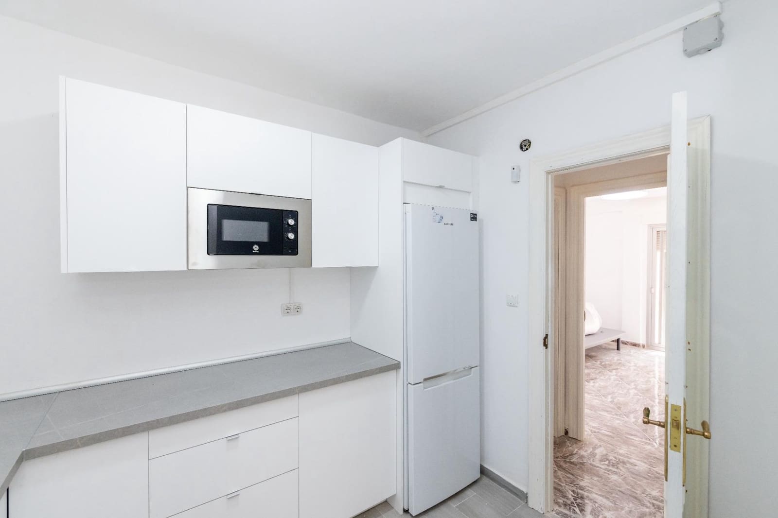 3 makuuhuone Asunto vuokrattavana paikassa Granada kaupunki mukana 
autotalli - 1 275 € (Ref: 10171970)