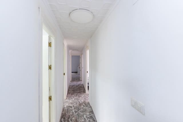 3 sovrum Lägenhet att hyra i San Matías - Realejo, Granada stad med garage - 1 275 € (Ref: 10171970)