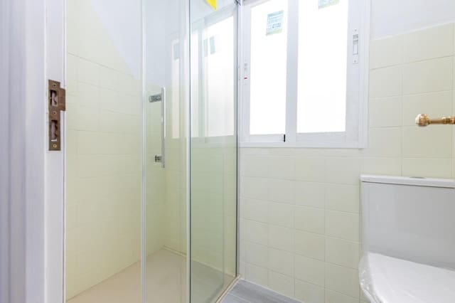 3 sovrum Lägenhet att hyra i San Matías - Realejo, Granada stad med garage - 1 275 € (Ref: 10171970)