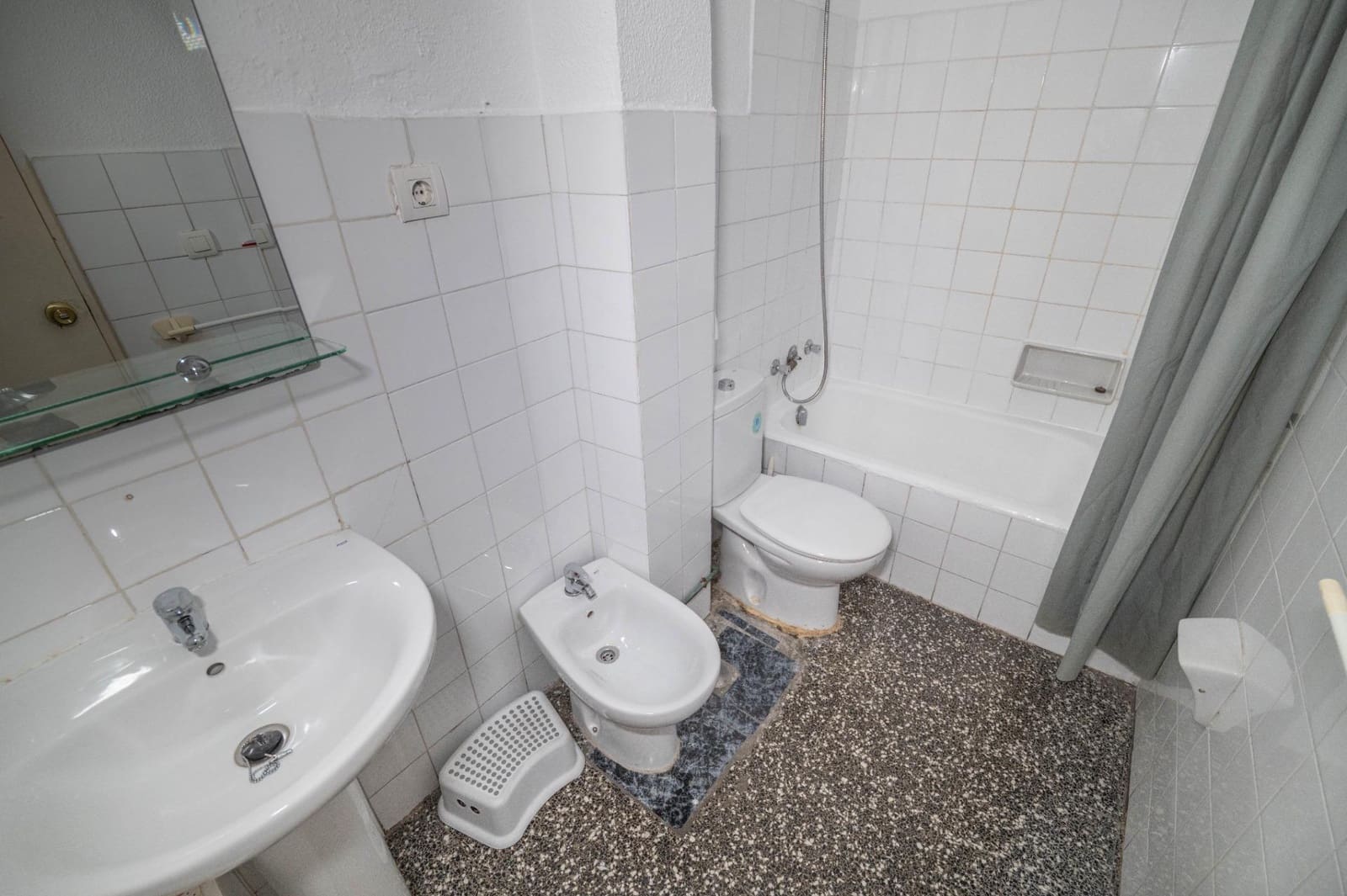 3 sypialnia Mieszkanie na sprzedaż w Miasto Grenada - 140 000 € (Ref: 10171971)