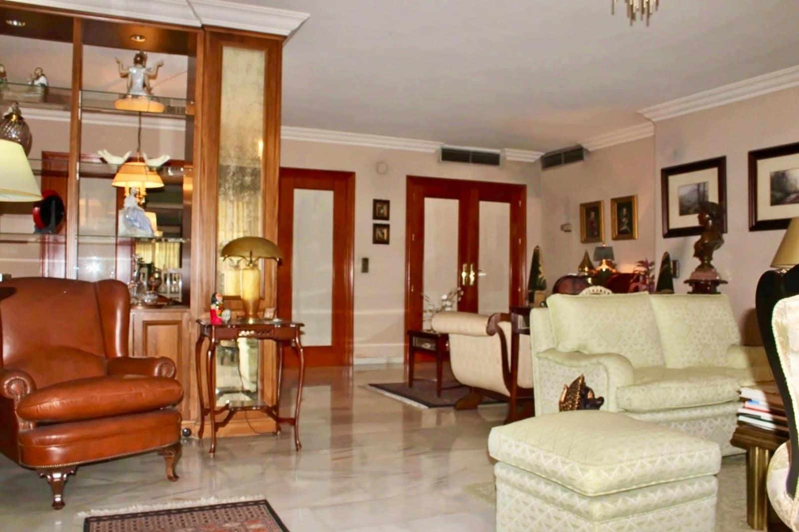 3 sypialnia Mieszkanie na sprzedaż w Miasto Grenada z basenem garażem - 1 250 000 € (Ref: 10171973)