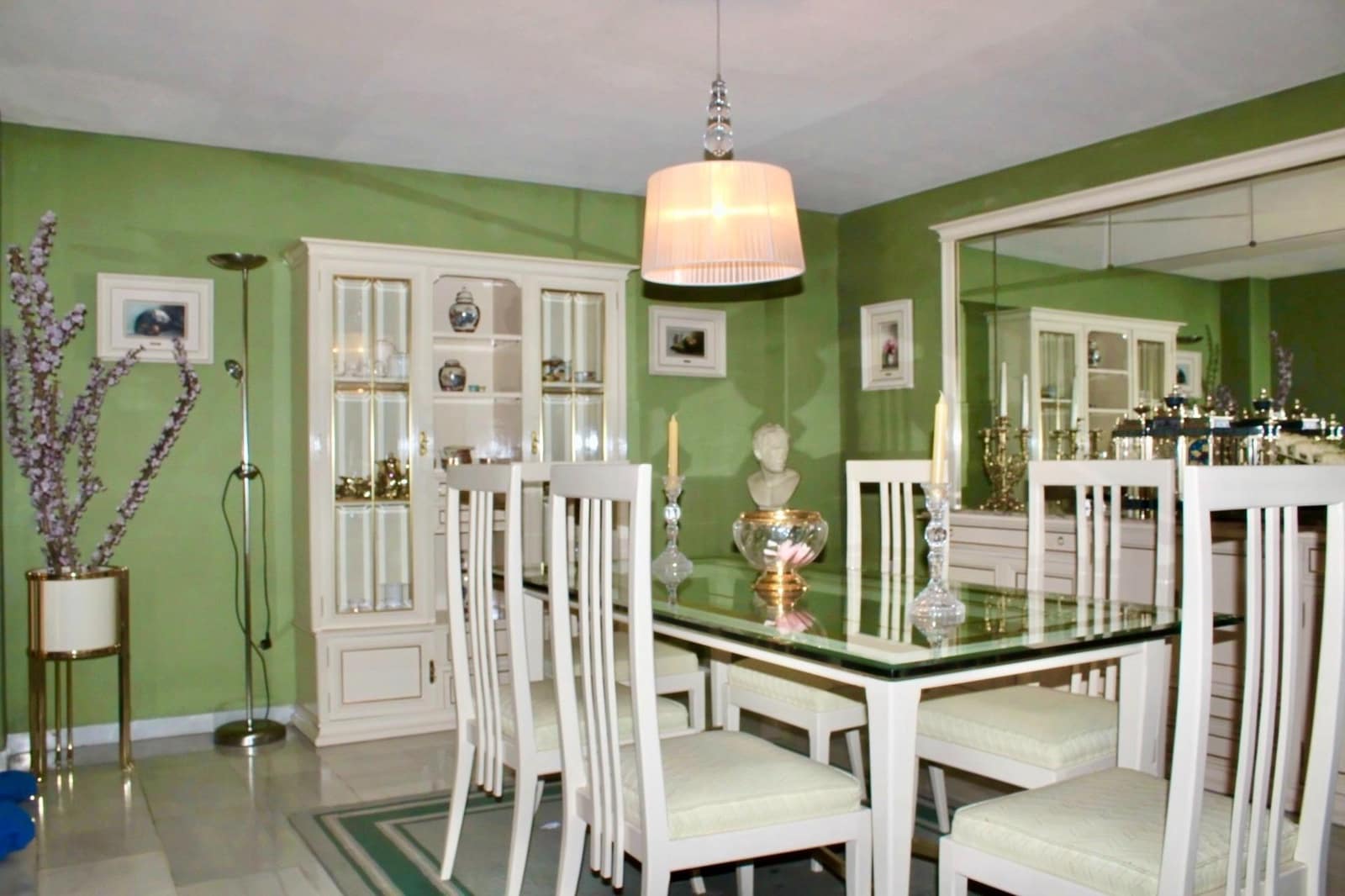 3 sypialnia Mieszkanie na sprzedaż w Miasto Grenada z basenem garażem - 1 250 000 € (Ref: 10171973)