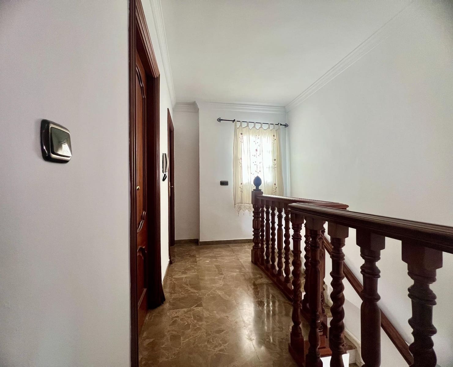 4 soverom Villa til salgs i Granada by med garasje - € 375 000 (Ref: 10171974)