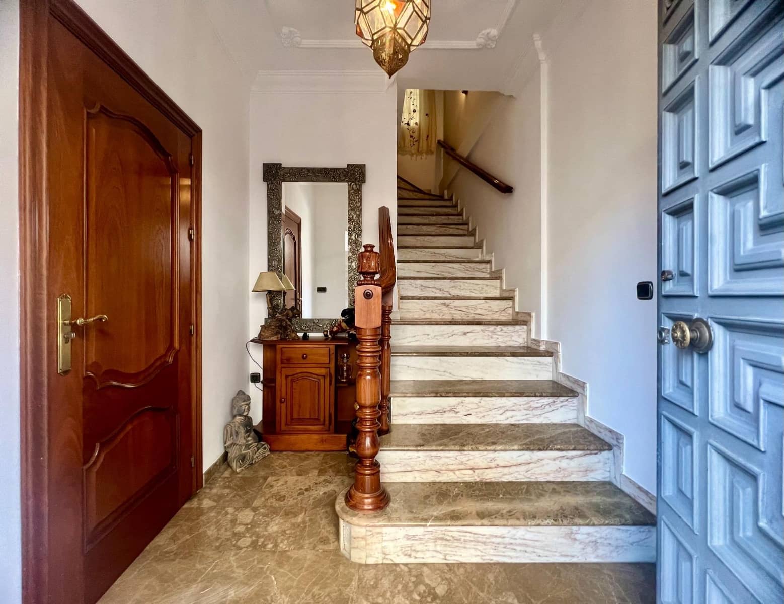 4 soverom Villa til salgs i Granada by med garasje - € 375 000 (Ref: 10171974)