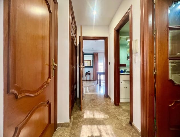 4 soverom Villa til salgs i Zaidin, Granada by med garasje - € 375 000 (Ref: 10171974)