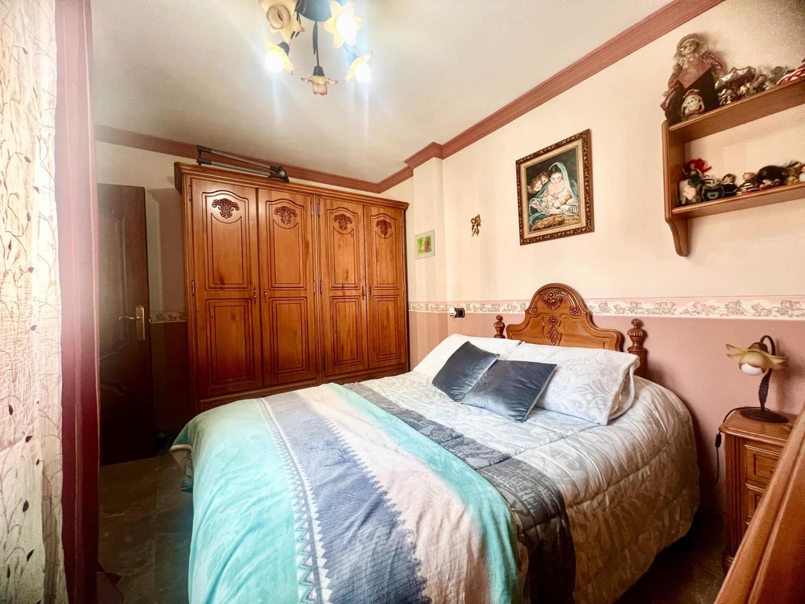 4 soverom Villa til salgs i Granada by med garasje - € 375 000 (Ref: 10171974)