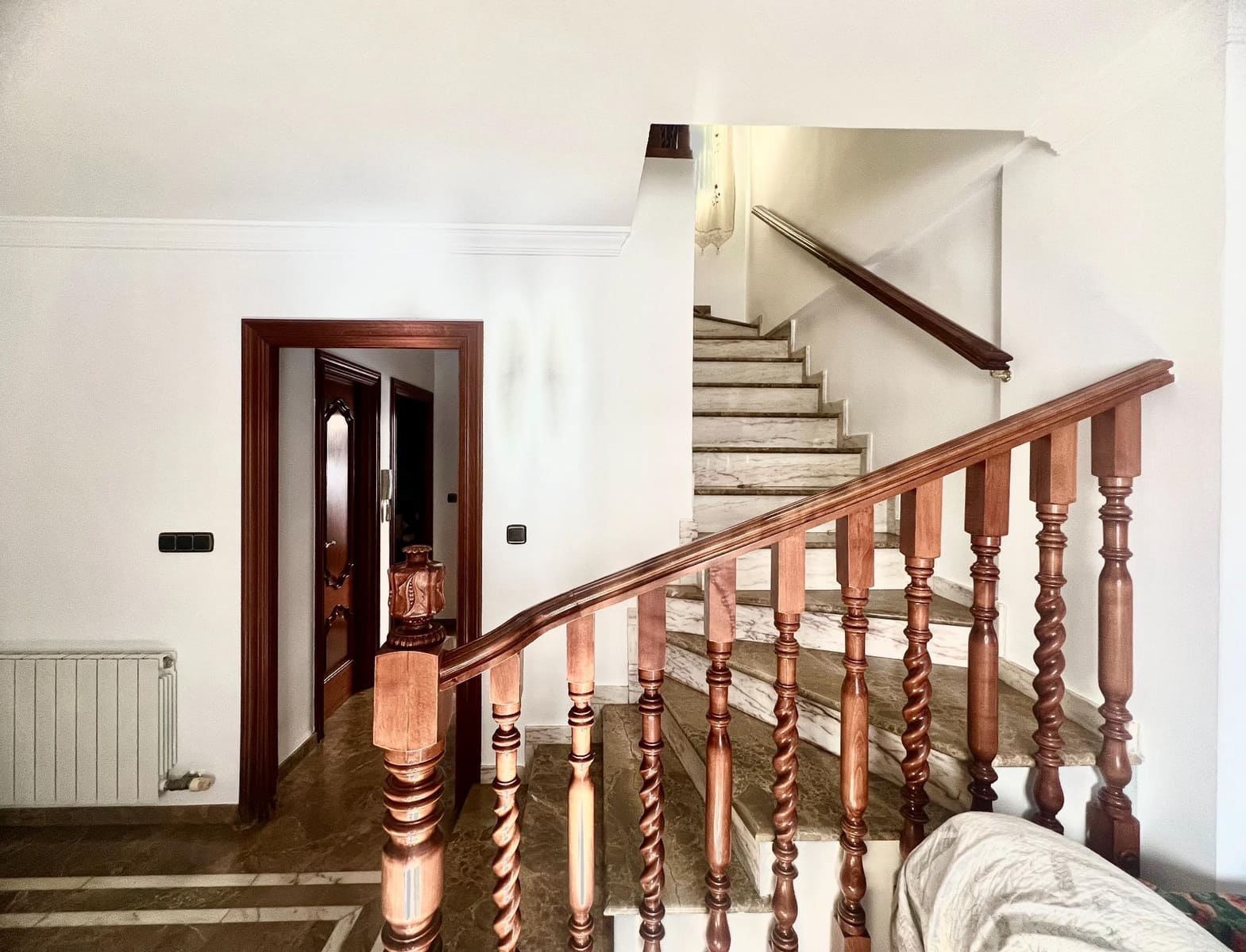 4 soverom Villa til salgs i Granada by med garasje - € 375 000 (Ref: 10171974)