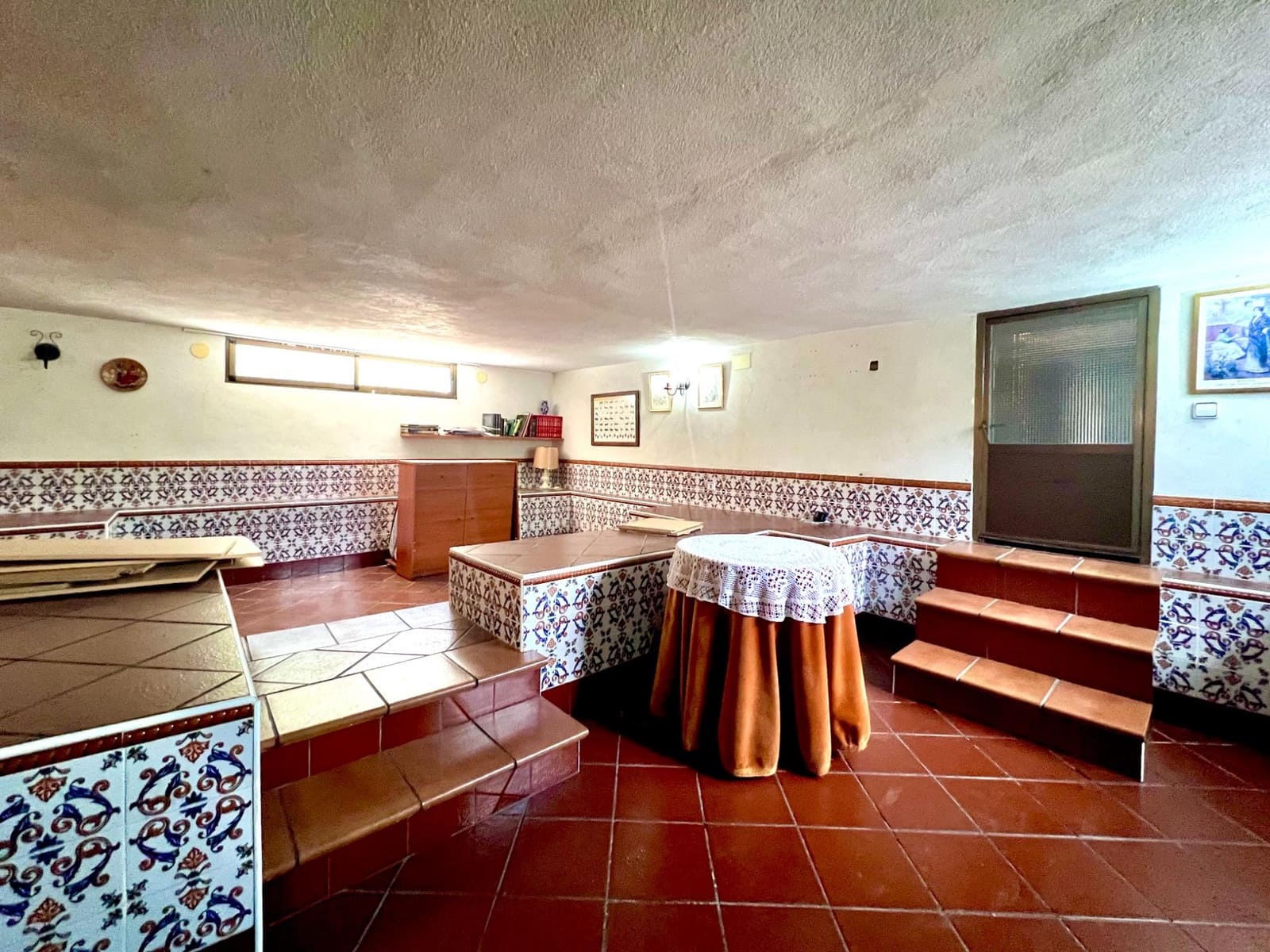 4 slaapkamer Villa te koop in Otura met zwembad garage - € 349.900 (Ref: 10171975)