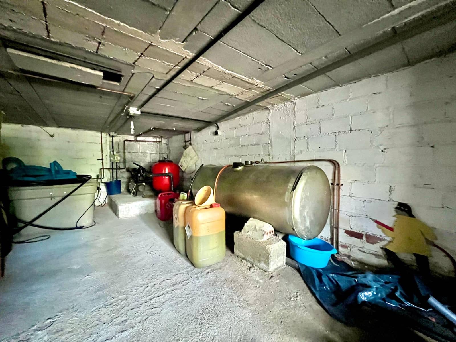 4 slaapkamer Villa te koop in Otura met zwembad garage - € 349.900 (Ref: 10171975)