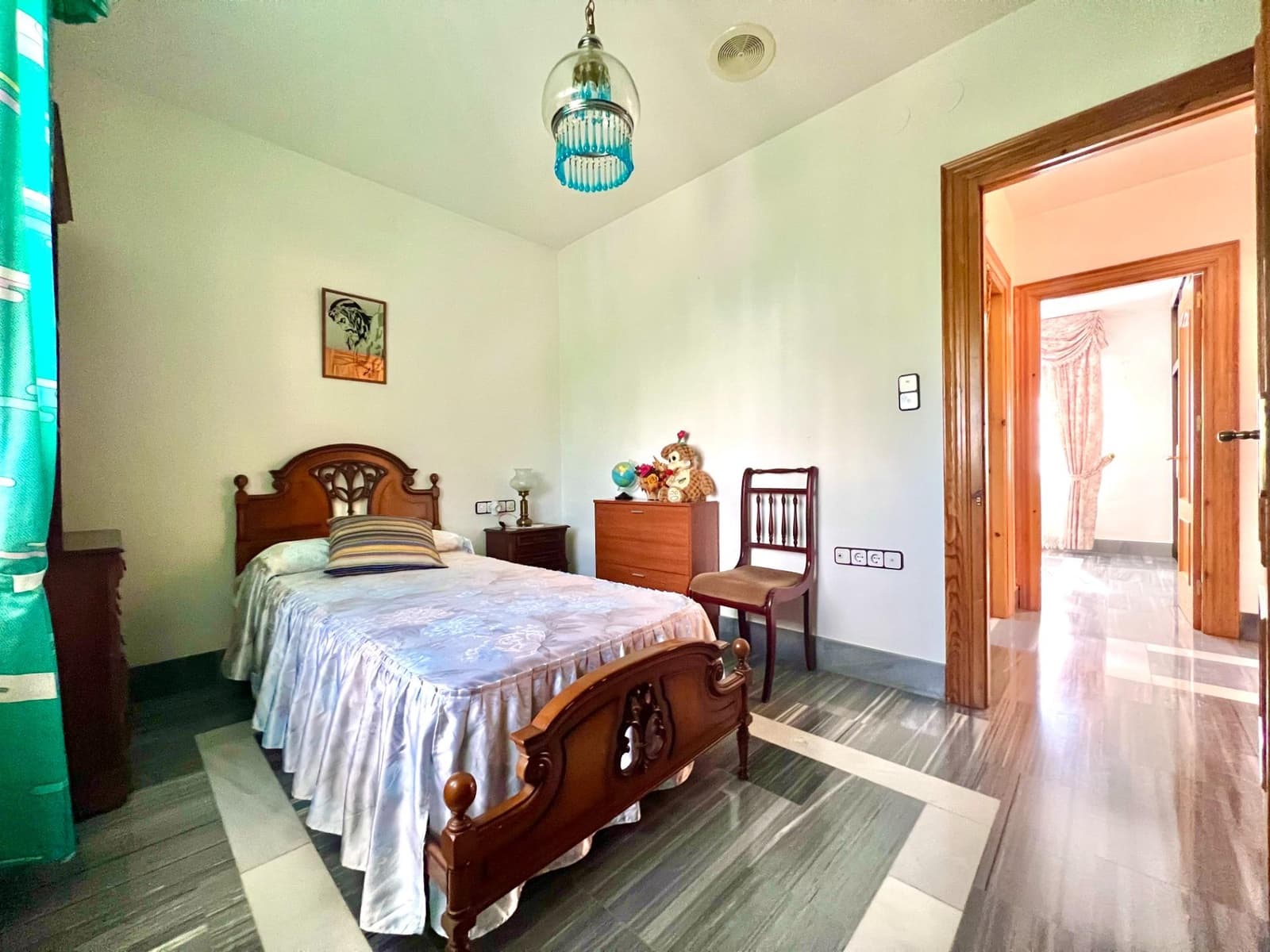 4 slaapkamer Villa te koop in Otura met zwembad garage - € 349.900 (Ref: 10171975)