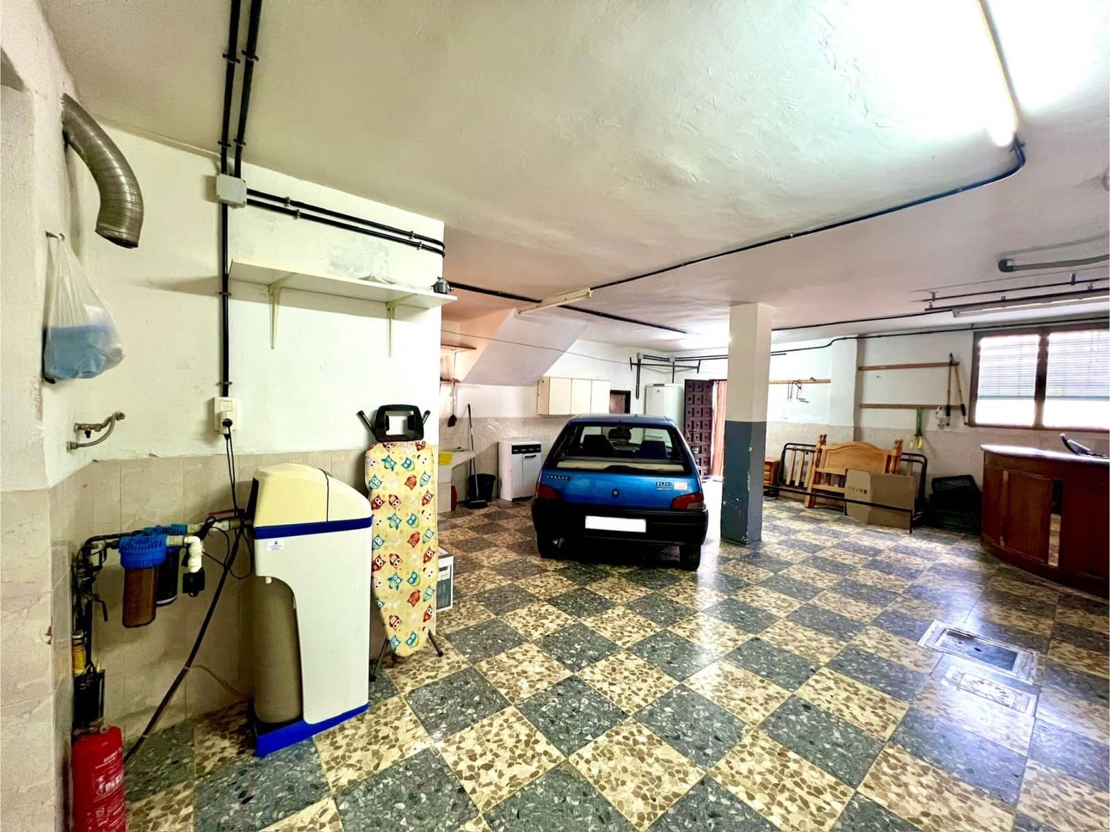 4 slaapkamer Villa te koop in Otura met zwembad garage - € 349.900 (Ref: 10171975)