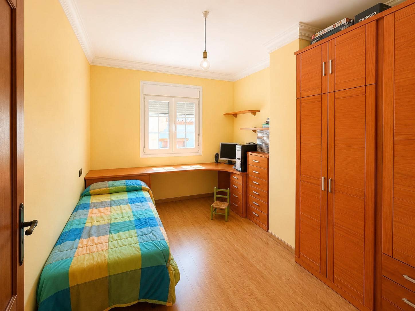 4 soveværelse Byhus til salg i Padul med garage - € 284.000 (Ref: 10171979)