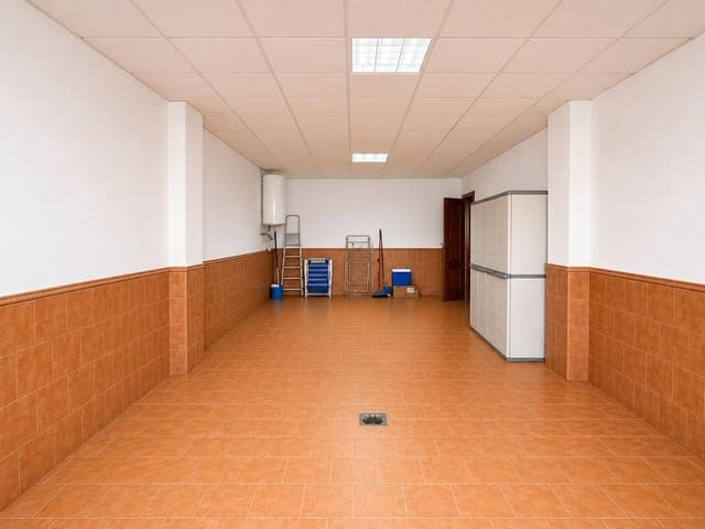 4 soveværelse Byhus til salg i Padul med garage - € 284.000 (Ref: 10171979)