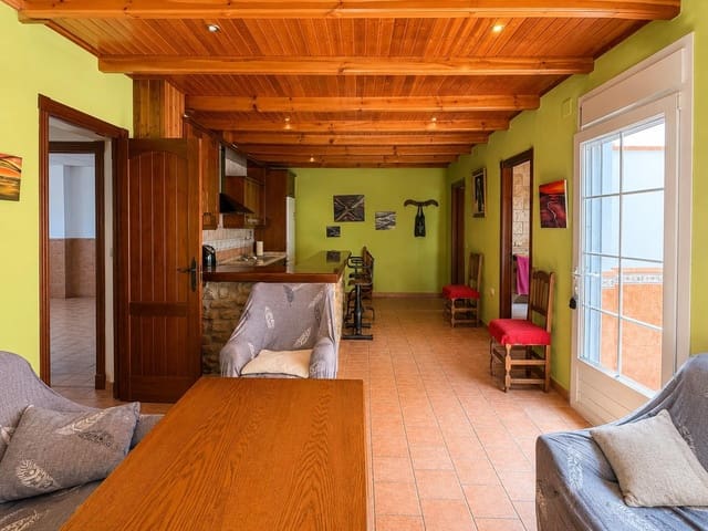 4 soveværelse Byhus til salg i Padul med garage - € 284.000 (Ref: 10171979)