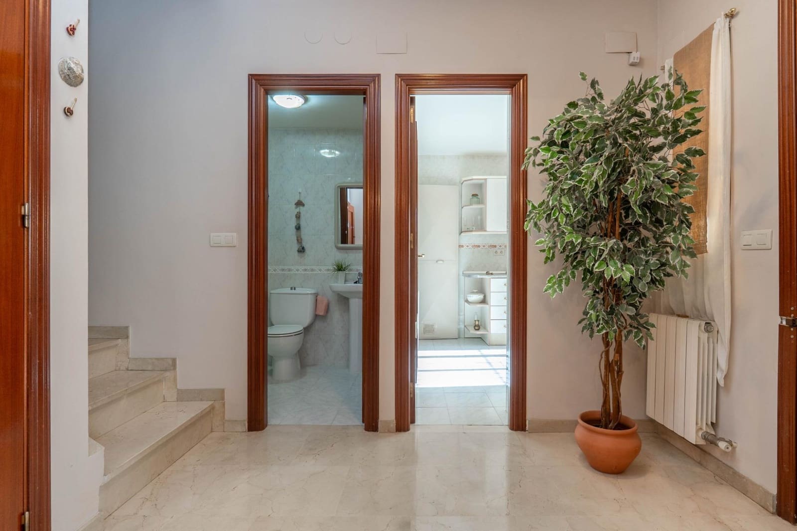 Chalet de 4 habitaciones en Albolote en venta con piscina - 299.000 € (Ref: 10171981)