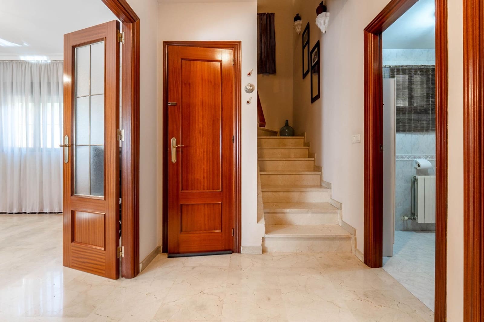Chalet de 4 habitaciones en Albolote en venta con piscina - 299.000 € (Ref: 10171981)