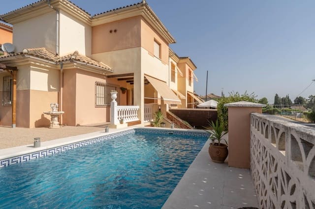Chalet de 4 habitaciones en Albolote en venta con piscina - 299.000 € (Ref: 10171981)
