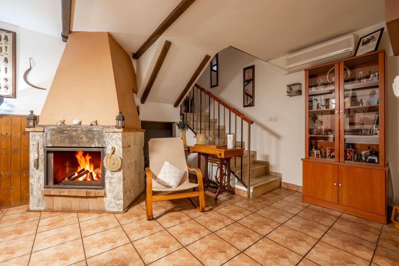 Chalet de 4 habitaciones en Albolote en venta con piscina - 299.000 € (Ref: 10171981)