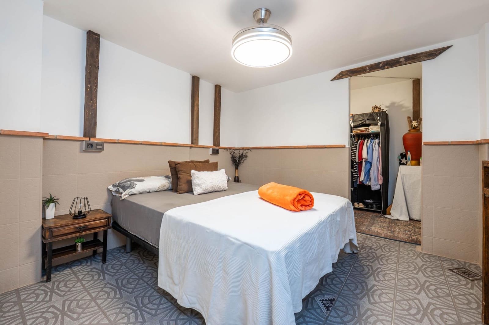Chalet de 4 habitaciones en Albolote en venta con piscina - 299.000 € (Ref: 10171981)