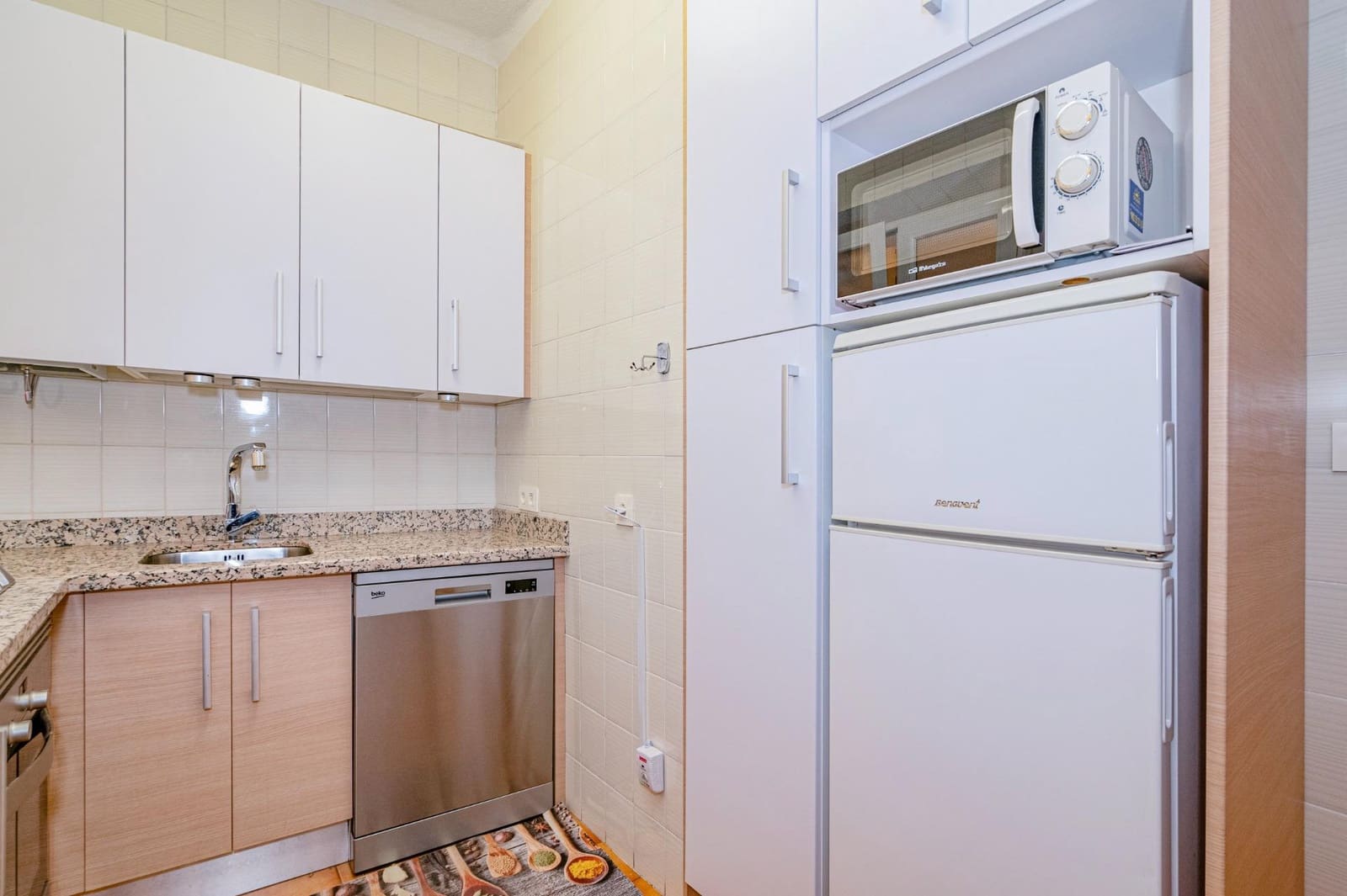 3 sypialnia Mieszkanie na sprzedaż w Miasto Grenada - 240 000 € (Ref: 10171982)